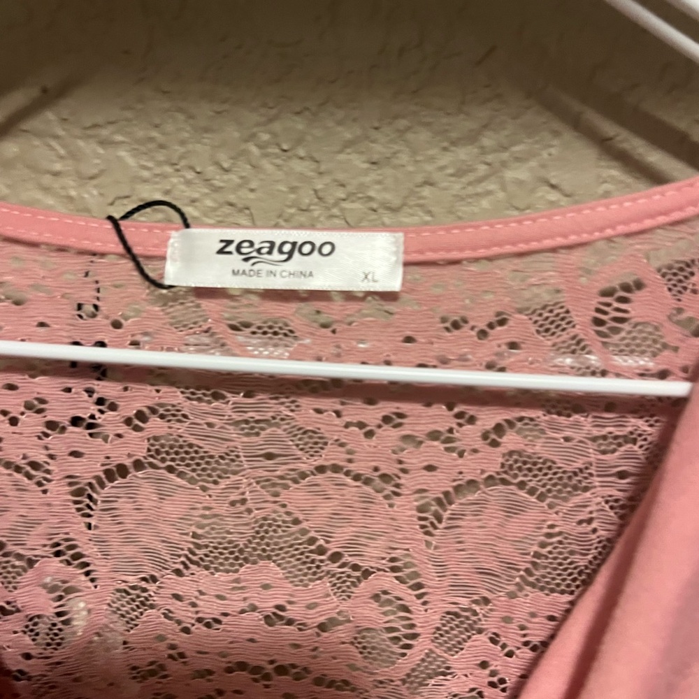 Women stretchy blouse